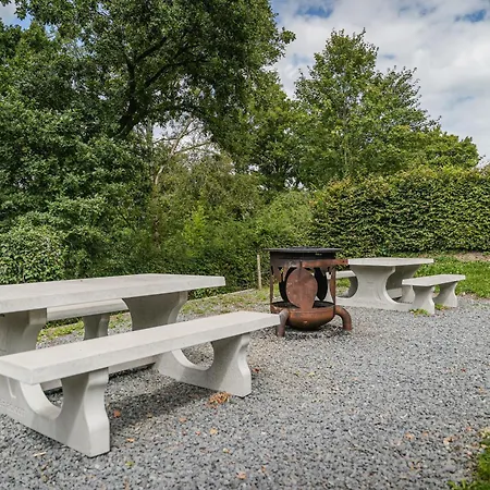 Les Sur La Hauteur - *